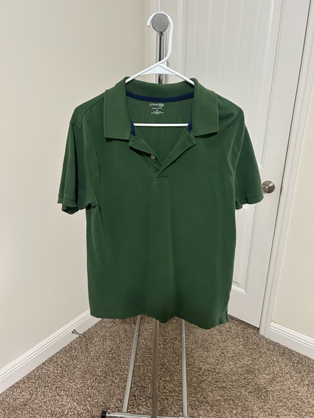 Green Short-Sleeve Polo Shirt